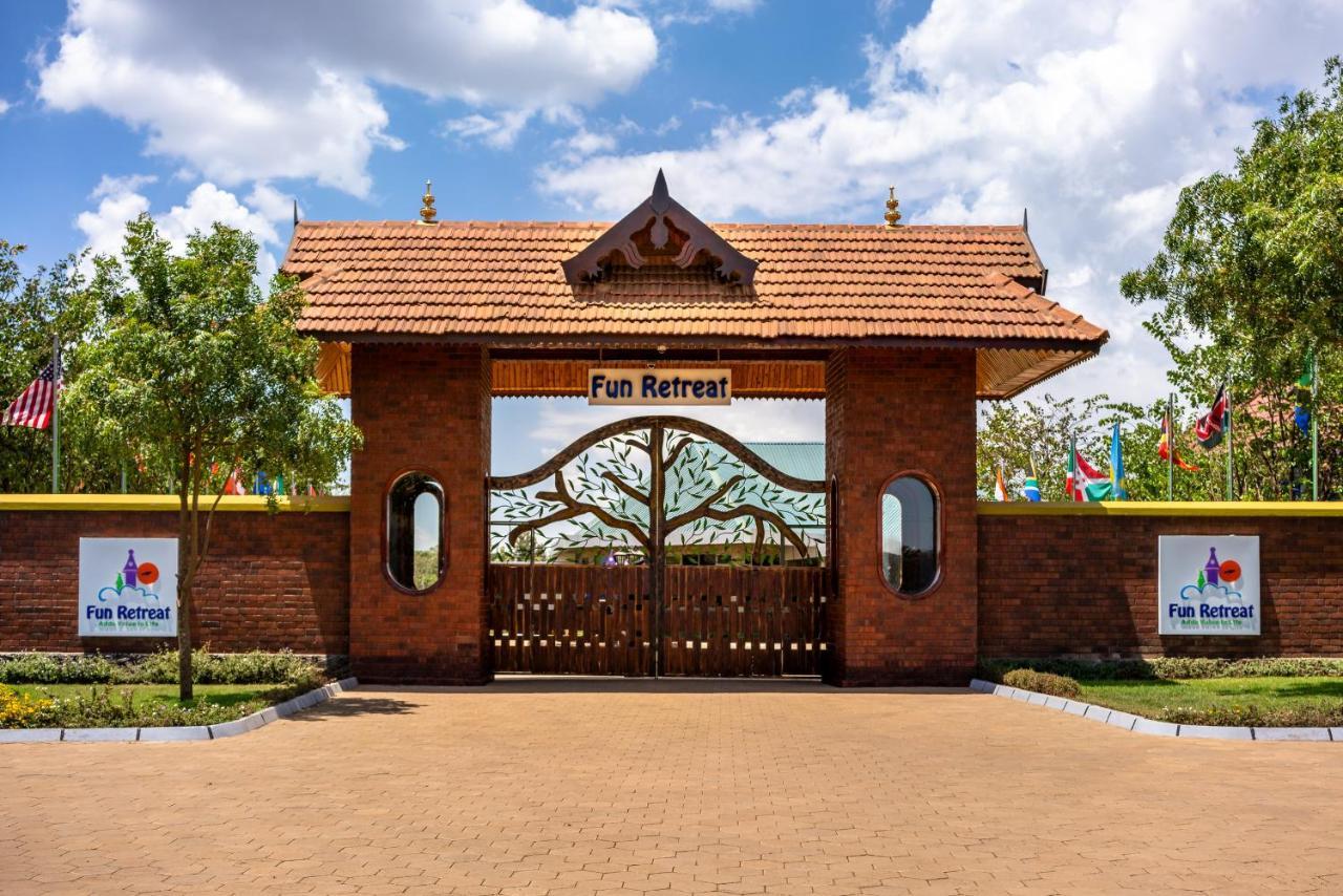 Fun Retreat Resort, Hotel And Ayurveda Spa Αρούσα Εξωτερικό φωτογραφία